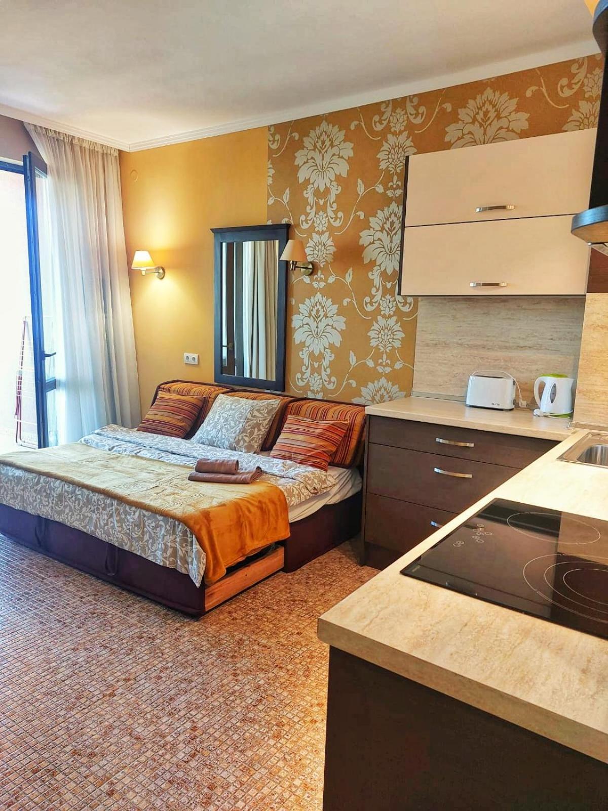 Cozy Apartment In Barcelo Royal Beach Hotel ***** Sunny Beach Buitenkant foto