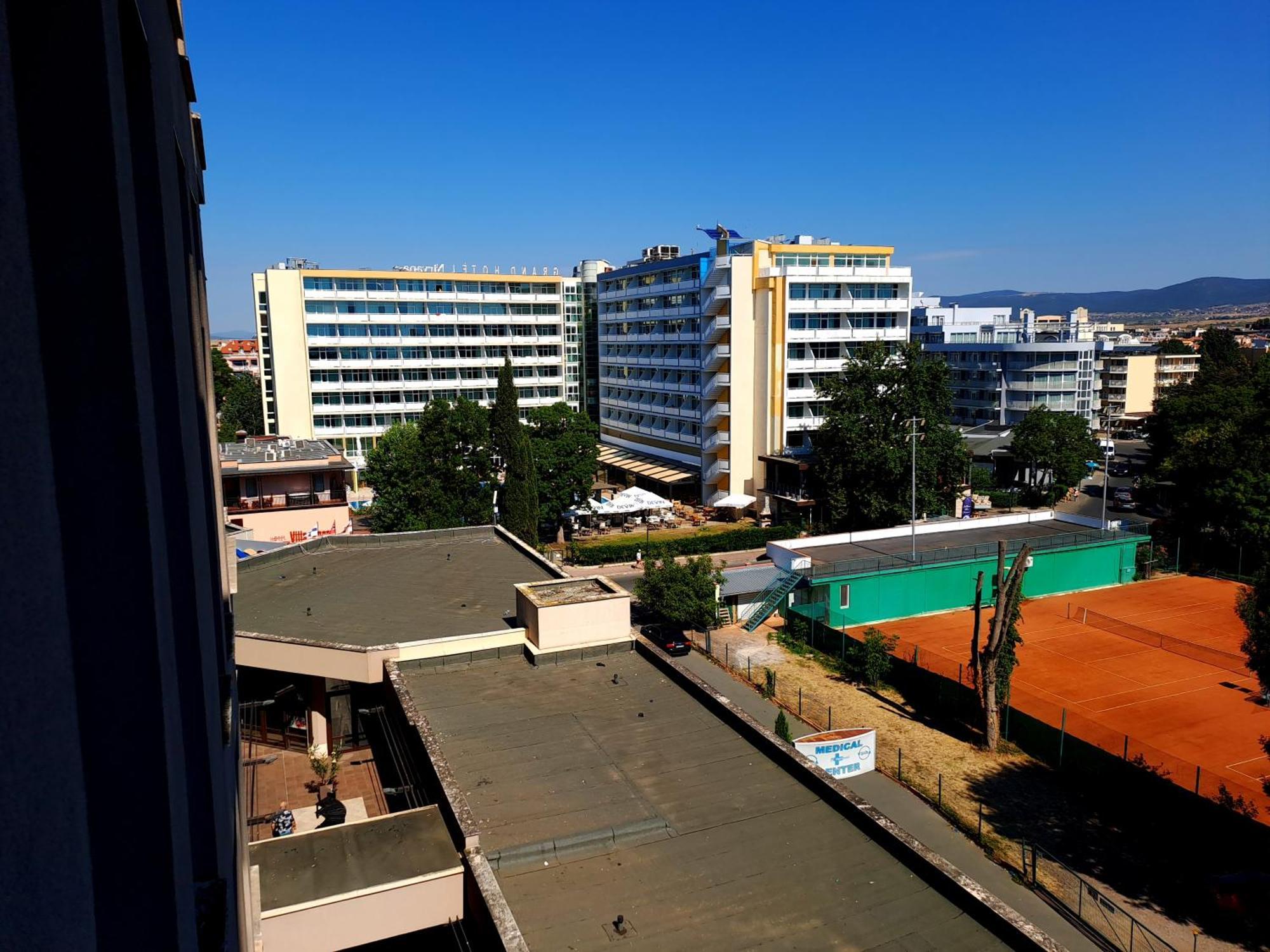 Cozy Apartment In Barcelo Royal Beach Hotel ***** Sunny Beach Buitenkant foto